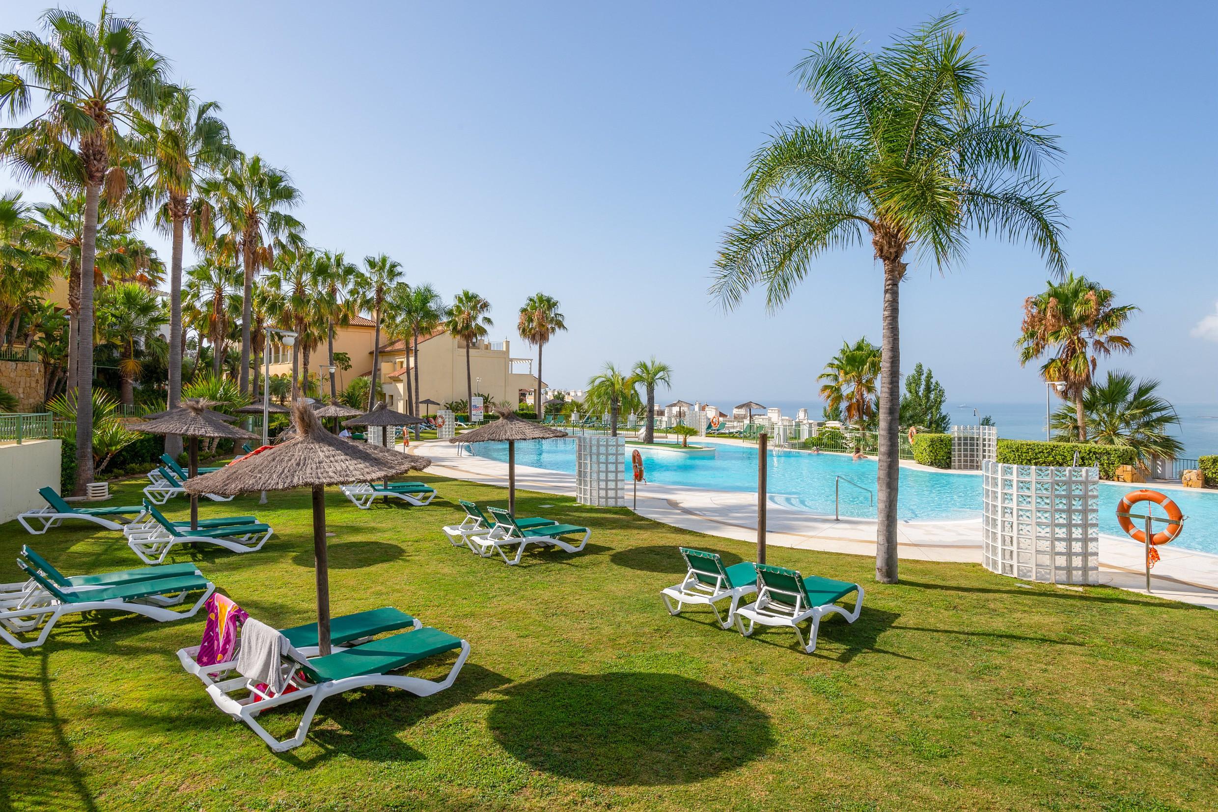 Pierre & Vacances Resort Terrazas Costa Del Sol Manilva Buitenkant foto