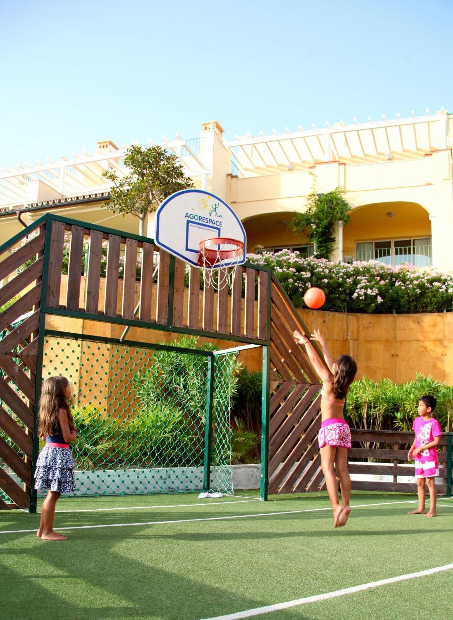 Pierre & Vacances Resort Terrazas Costa Del Sol Manilva Buitenkant foto